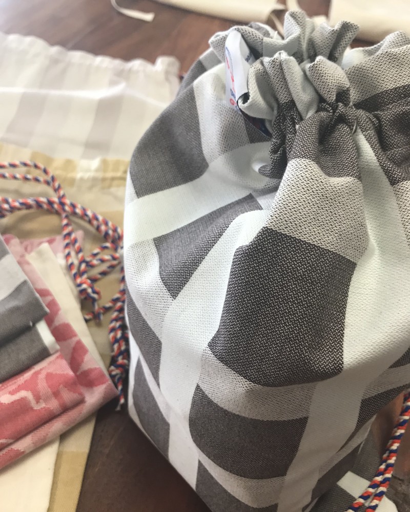 Pochon - sac à pain - sac à chaussures - zéro déchet 100% coton- made in france Pochon - sac à pain - sac à chaussures - zéro déchet 100% coton- made in france