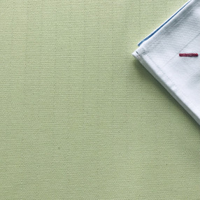 chemin de table Poule au pot pistache ici avec serviette Raviole blanc - tissé et fabriqué en France