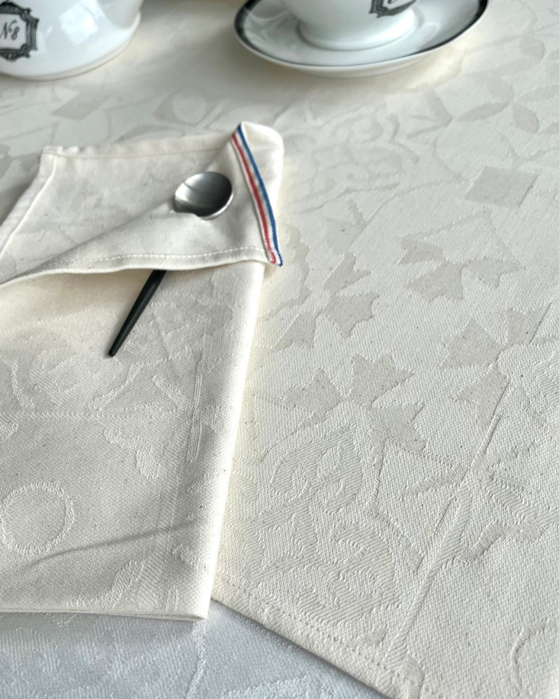 torchon motif Carreau Ciment coloris brut naturel - jacquard tissé et confectionné en France - 100 % coton torchon motif Carreau Ciment coloris brut naturel - jacquard tissé et confectionné en France - 100 % coton