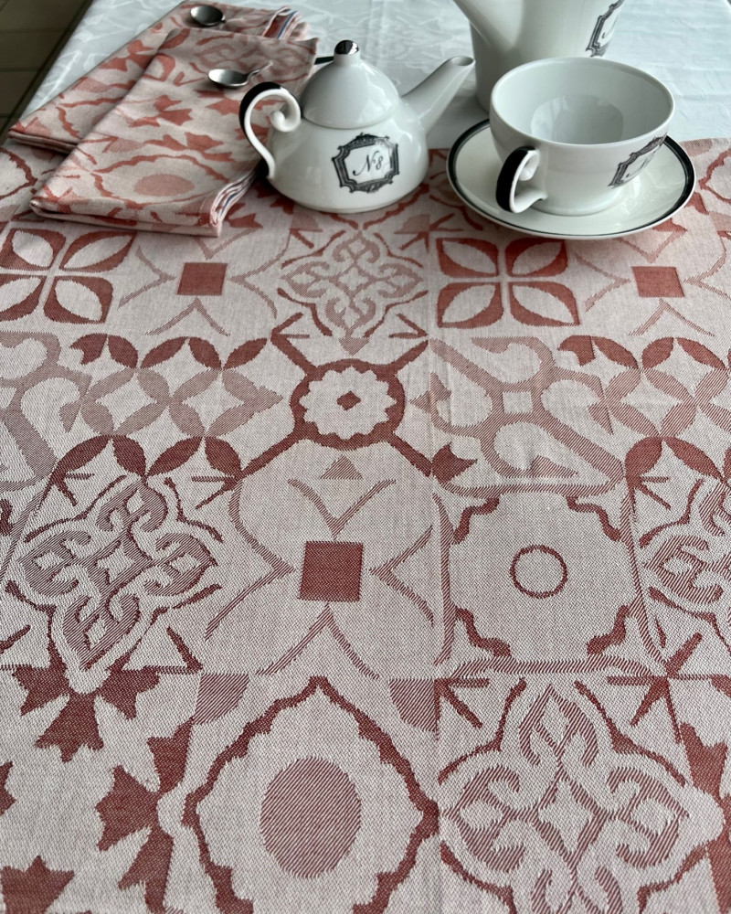 torchon motif Carreau Ciment coloris CUIVRE- jacquard tissé et confectionné en France - 100 % coton torchon motif Carreau Ciment coloris CUIVRE- jacquard tissé et confectionné en France - 100 % coton
