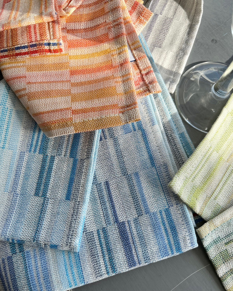 serviette de cocktail brouillade bleu tissé et fabriqué en France serviette de cocktail brouillade bleu tissé et fabriqué en France