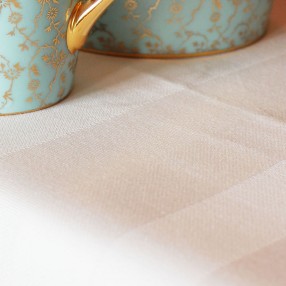 nappe Blanquette BLANC fabriqué et tissé en France pur coton détail du motif