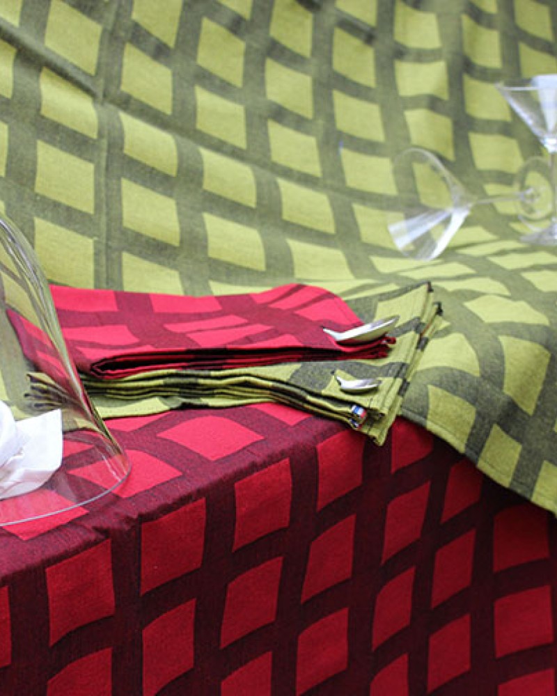 ROUGE VIF / ANIS ICI NAPPE + SERVIETTE fabriqué et tissé en France pur coton ROUGE VIF / ANIS ICI NAPPE + SERVIETTE fabriqué et tissé en France pur coton