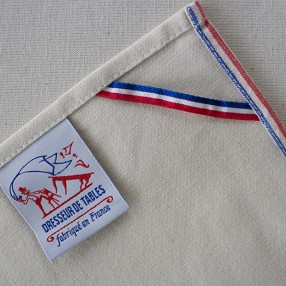 détail torchon LISERÉ BLEU BLANC ROUGE  fabriqué et tissé en France pur coton